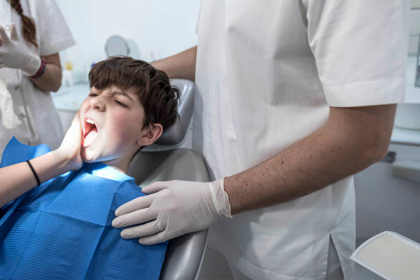 Best Cracked Tooth Emergency Dentist  in Piperton, TN